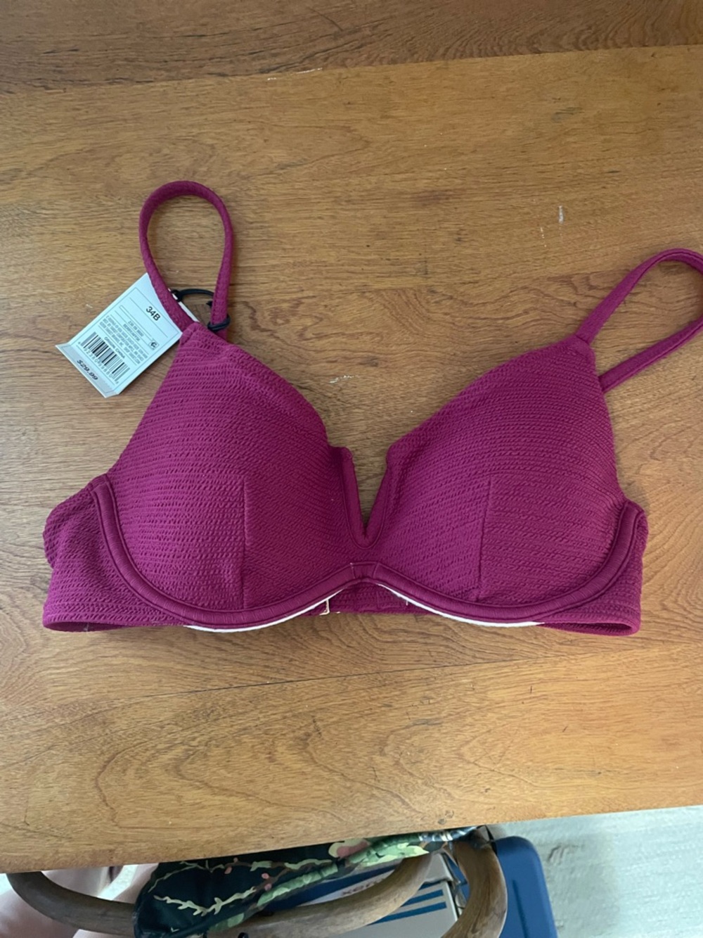 Women’s Shade & Shore 34B Bikini top NWT Magenta